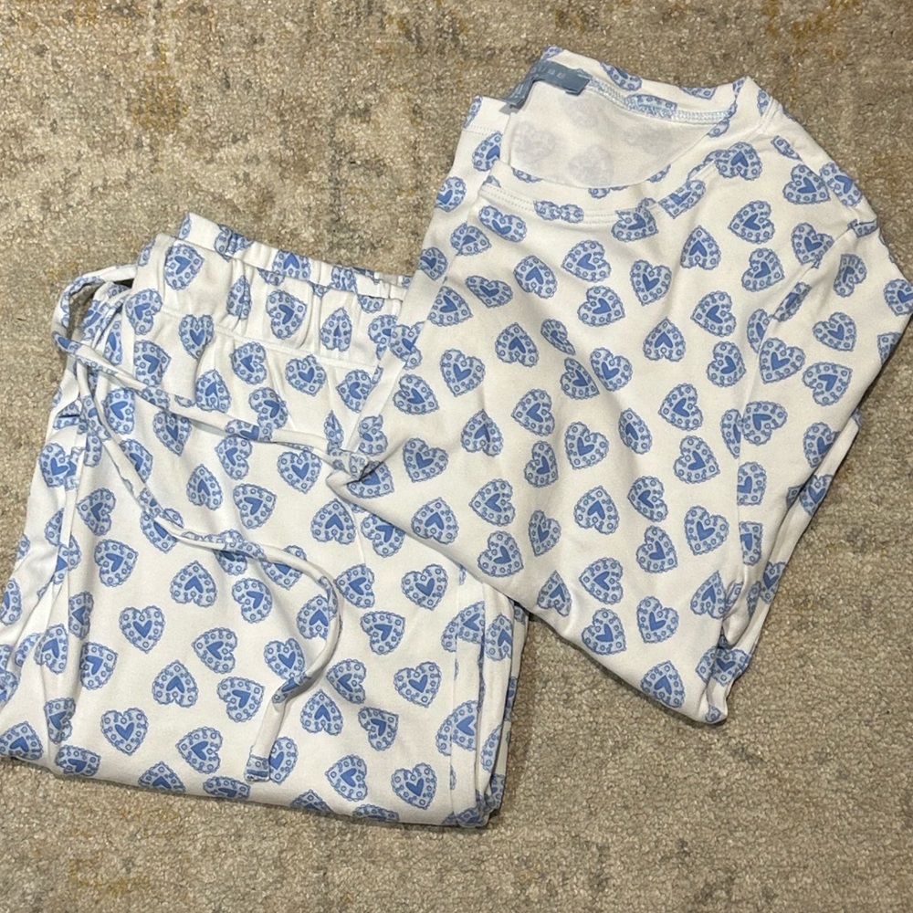 hill house kelly pajama set in doily hearts